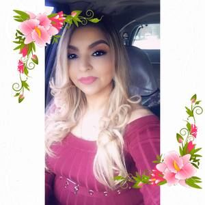 Meet your Posher, Maira